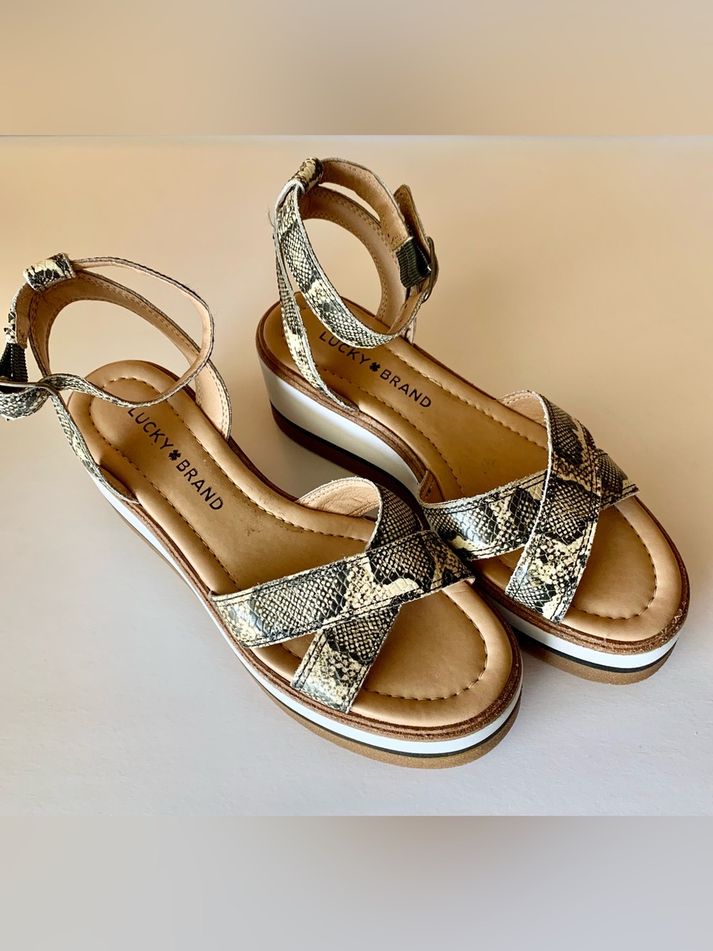 Lucky Brand Tarhi Snake Print Platform Sandals Women’s Size 6.5